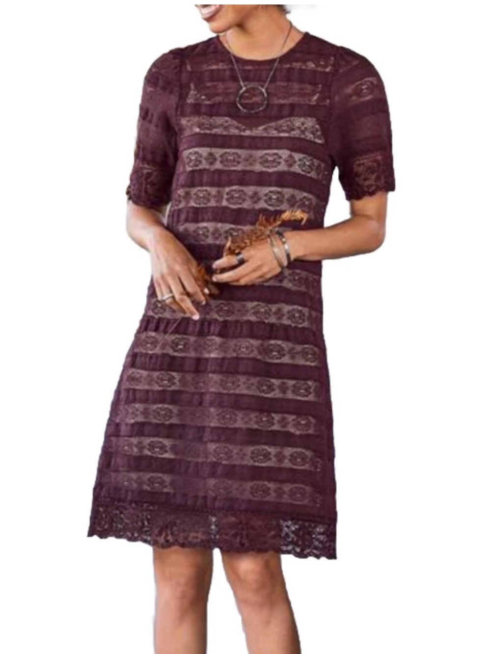 SUNDANCE Aubergine Chantilly Lace Embroidered Eyelet Burgundy Size 8